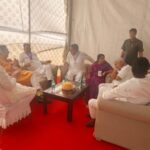 पलाना,बीकानेर माननीय प्रधानमंत्री श्री नरेंद्र मोदी जी के पलाना, बीकानेर आगमन से पहले मंत्रीगण व विधायक साथियों के साथ!!